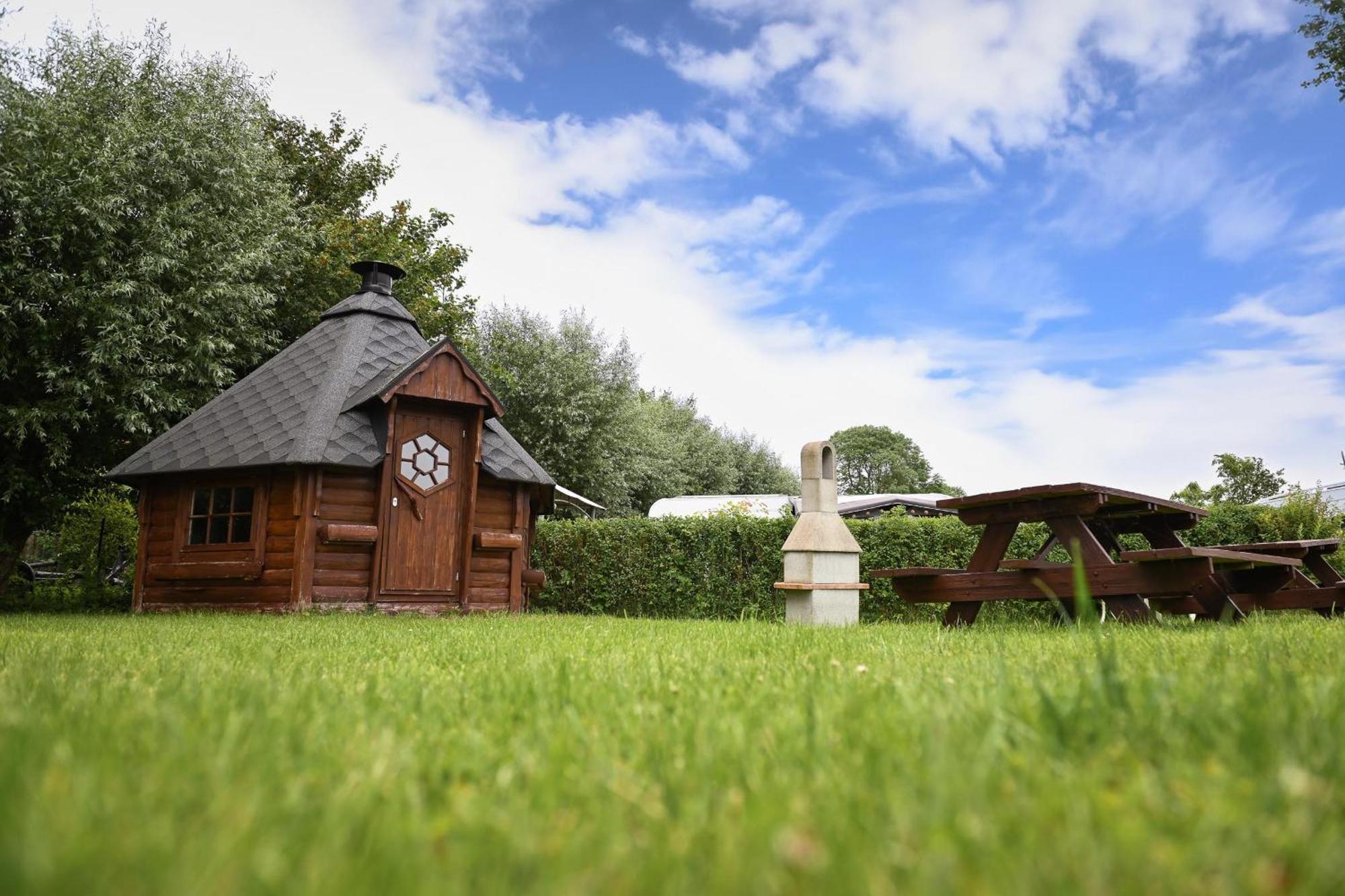 Ferienpark Suederstapel - Eiderlodge 3 エクステリア 写真